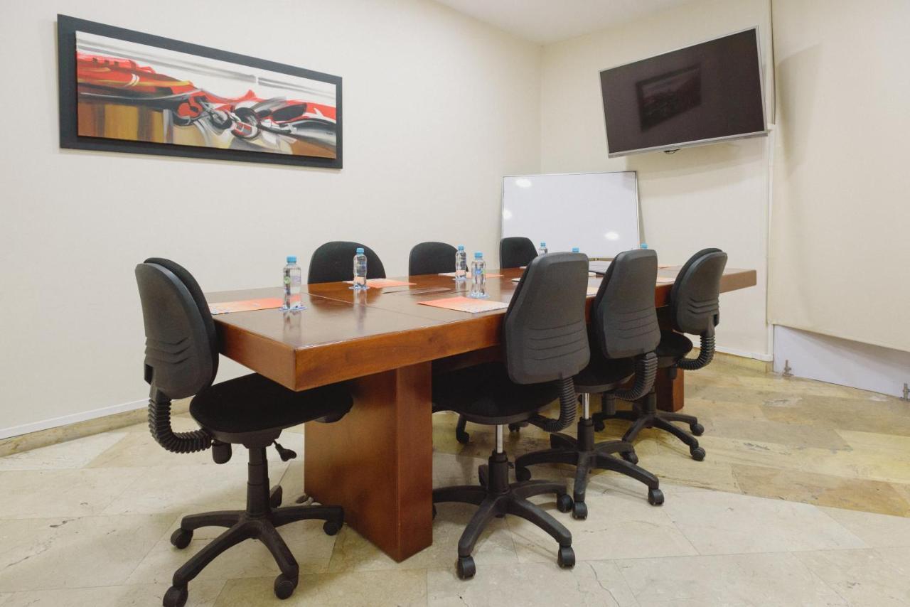 Hotel Howard Johnson By Wyndham Barranquilla Versalles Barranquilla (Atlantico)